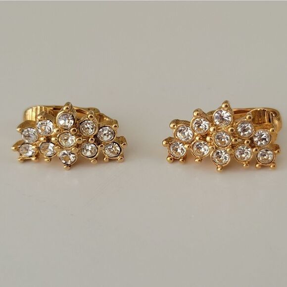 Earrings 𝅺Vintage Gold Tone Crystal Clip On Earrings #0129 - Picture 4 of 8